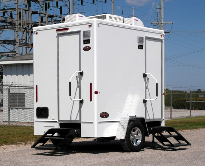 Eastern Goldfinch Restroom Trailer Rental in New Jersey